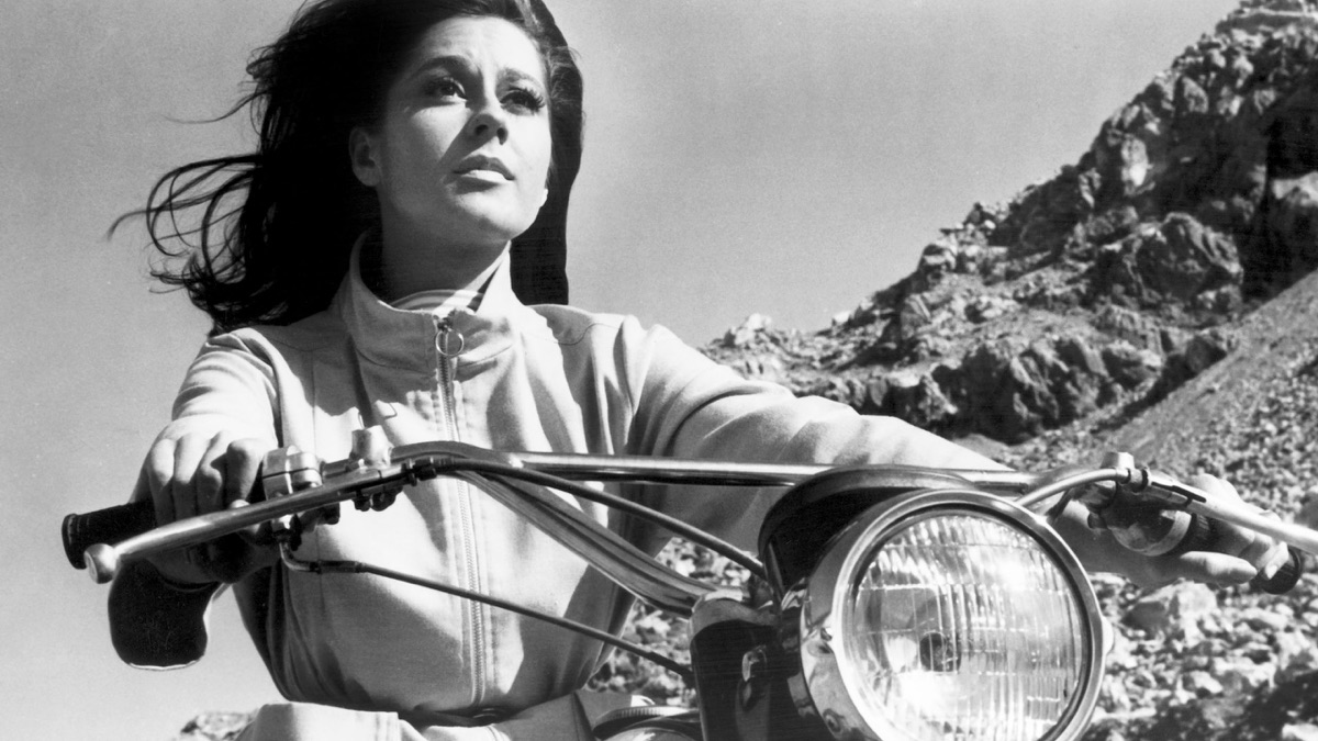 The MiniSkirt Mob Apple TV