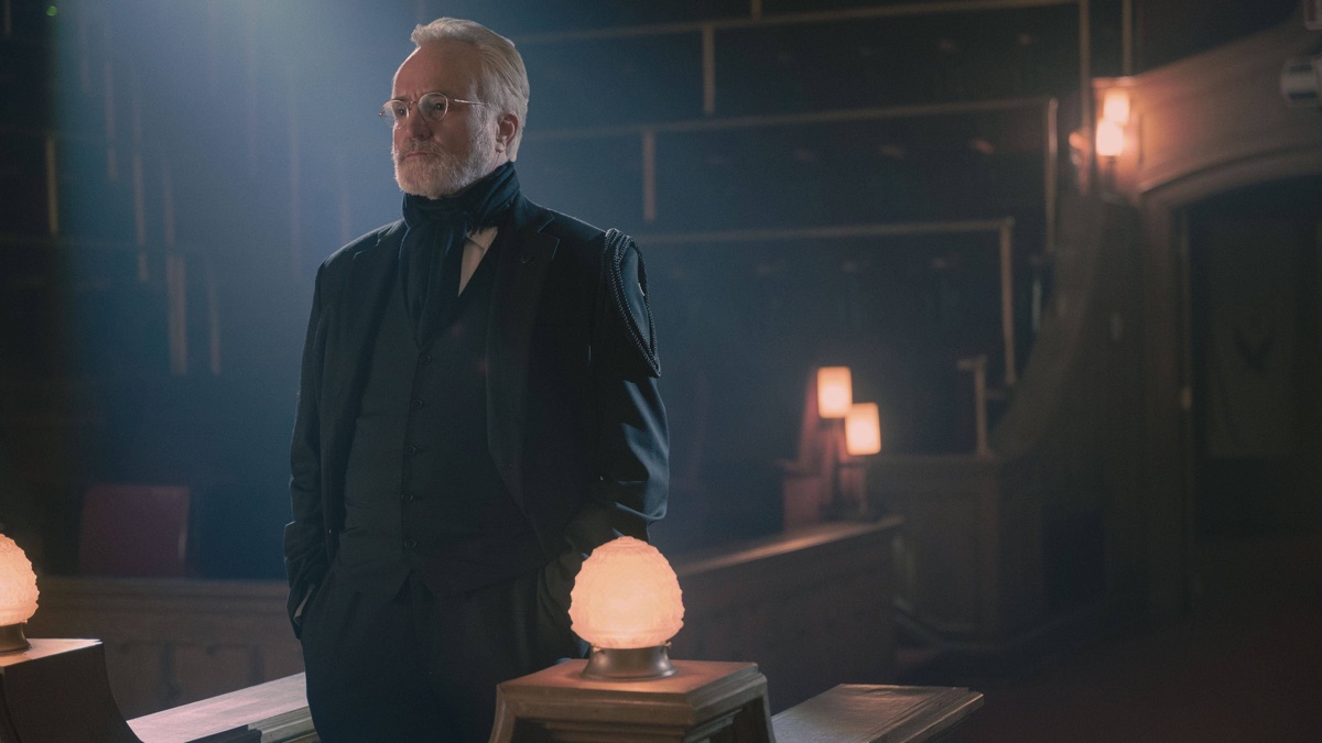 Chicago The Handmaid's Tale (Season 4, Episode 5) Apple TV