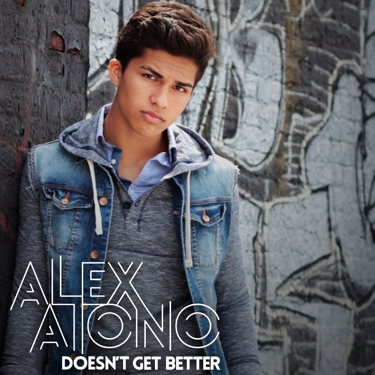 Alex better. Алекс Айоно. Alex Aiono. Алекс слушает музыку.