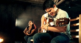 Diablo Rojo Rodrigo y Gabriela World Music Video 2007 New Songs Albums Artists Singles Videos Musicians Remixes Image