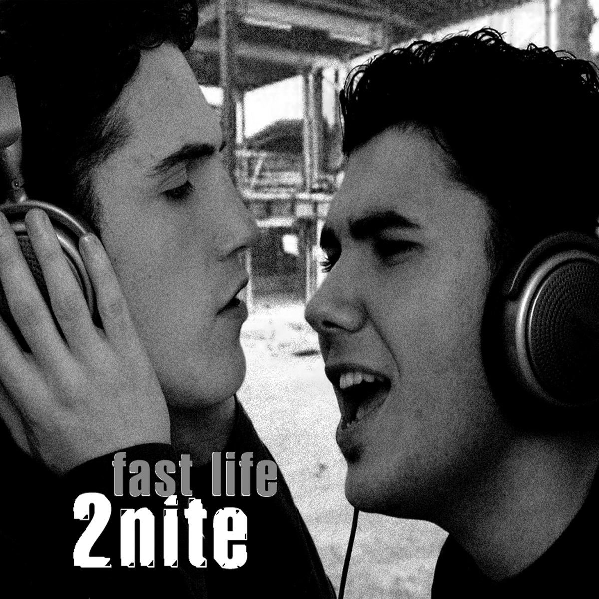 Fast i life. Fast Life. Is our Life fast.