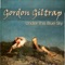 Sing A Song Of Sixpence - Gordon Giltrap & Hilary Ashe-Roy lyrics