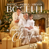 A Family Christmas - Andrea Bocelli, Matteo Bocelli & Virginia Bocelli Cover Art