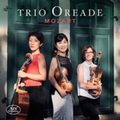 Mozart: Divertimento in E-Flat Major, K. 563 & String Trio in G Major, K. Anh. 66 artwork