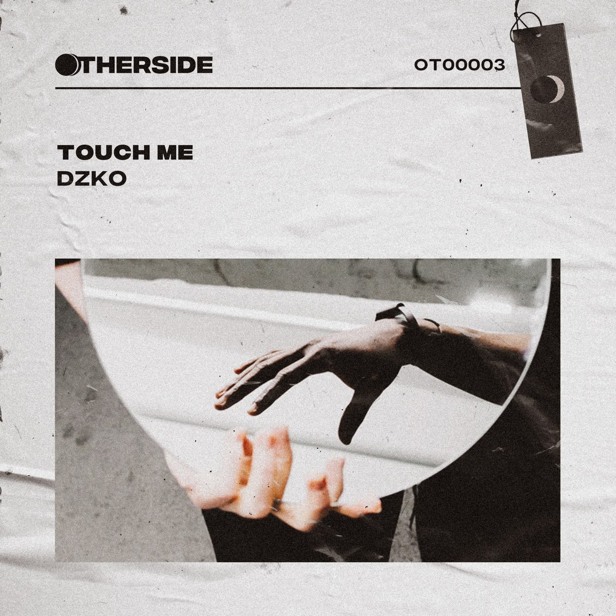 Touching song. Touch me песня. Устройство Touch me. Ссылка Touch me. Дополнительные возможности Touch me.