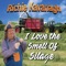 Oh I Love the Smell of Silage - Richie Kavanagh lyrics