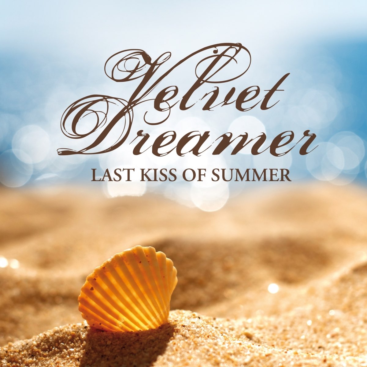 Summer kiss. Velvet Dreamer. Velvet Dreamer обложка. Velvet Dreamer исполнители. Velvet Dreamer Deep Dive.