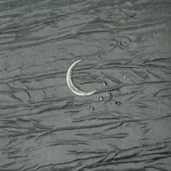 Eyebrow Moon - Lee So-ra Eyebrow Moon - Lee So-ra