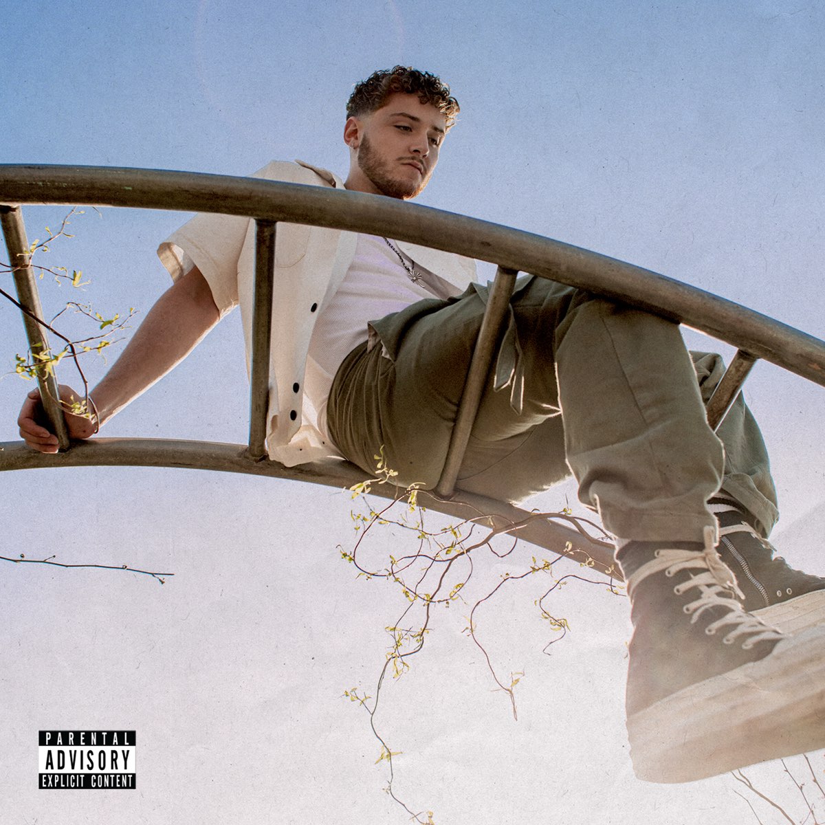 Bazzi 的(Young & Alive - Single) 