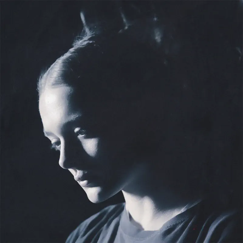 Charlotte Lawrence - Bodybag - Single (2023) [iTunes Plus AAC M4A]-新房子