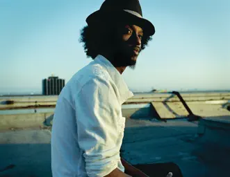 Dreamer (Live) by K'naan song reviws