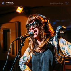 Nicole Atkins - Darkness Falls So Quiet