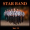 Le Hace Falta Un Beso (Arturo Leyva) - STAR BAND lyrics