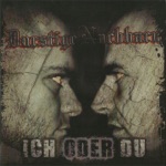 Im Hausflur brennt noch Licht