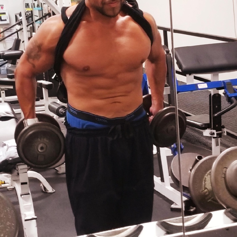 Holly Berry Porn - Javy Suavy | Shazam