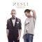 E' una vita - Nesli lyrics