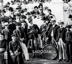 Ladodalua - Todo Dia Era Dia de Indio