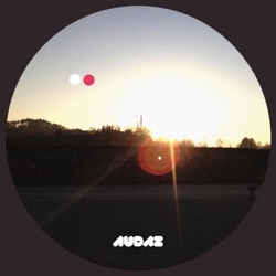 Alkalino - Day To Day (feat. SMQ)