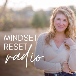 169. Lisa, Erin, and I chat about the “I Decide” mindset