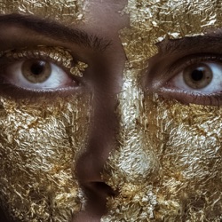 UnMasking the Feminine