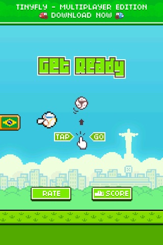 TinyFly - Flappy Football Edition screenshot 2