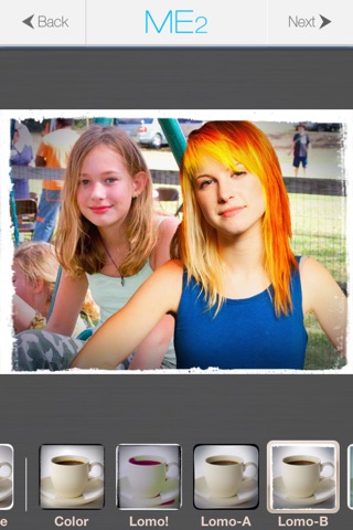 Me2 for Paramore: Create photos with Hayley Williams, Jeremy Davis and Taylor York! screenshot 4
