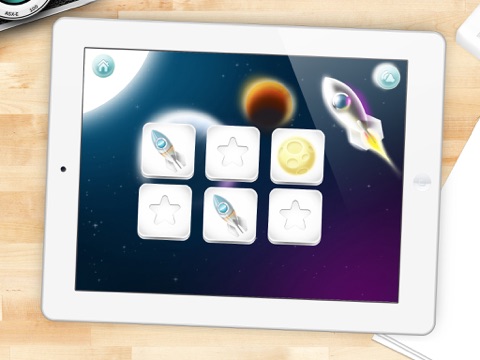 Playing with Bibo - Entertaining and educational game for kids ages 1-5. screenshot 2