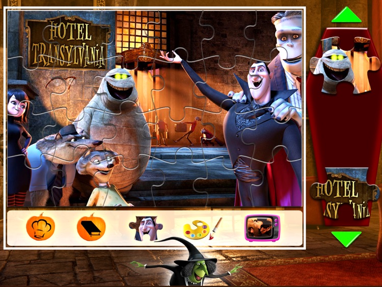 Hotel Transylvania Movie Booklip Deluxe screenshot-3