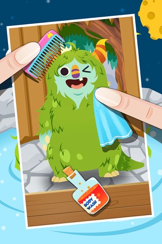My Little Monster Care Salon: Bath & Dress Up Toddlers Training Game screenshot 3