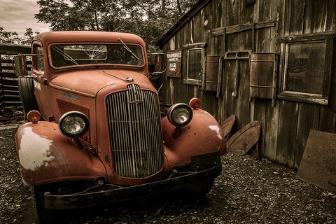 Abandoned Junkyard Escape - náhled