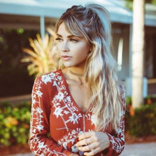 Cara Loren icon