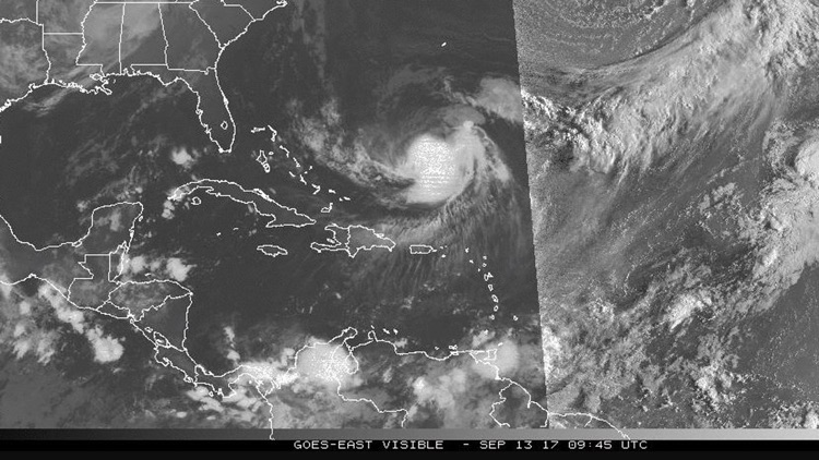 Hurricane Track & Outlook screenshot-9