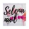 Selena nail