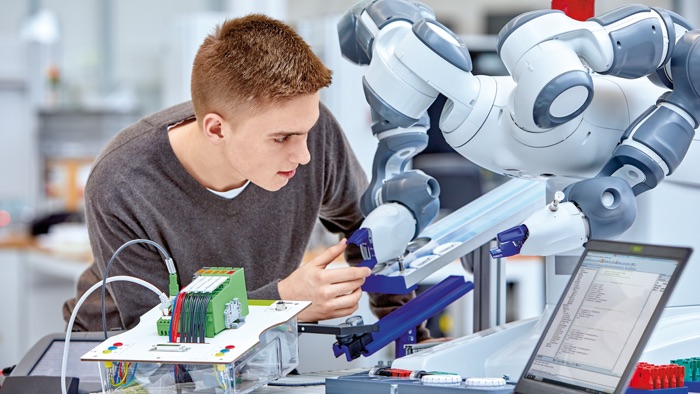 PHOENIX CONTACT Magazines