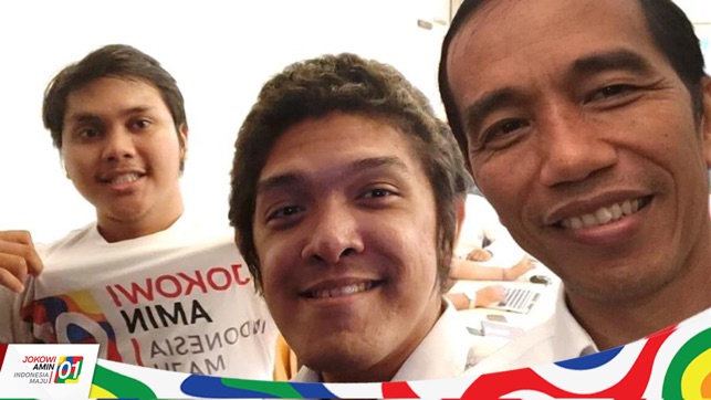 Selfie Bareng Jokowi(圖2)-速報App