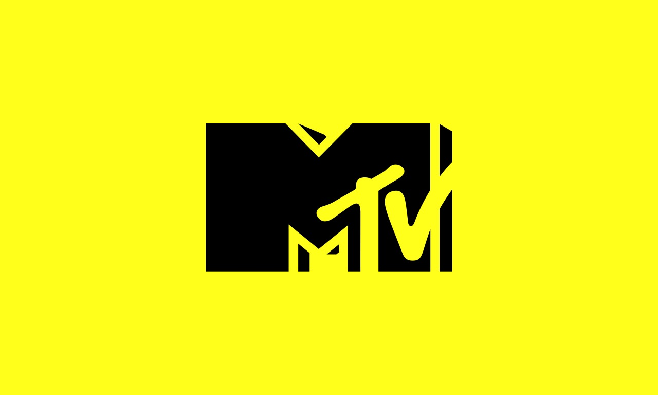 Мтв музыка. Телеканал МТВ. MTV логотип. Желтые логотипы брендов.