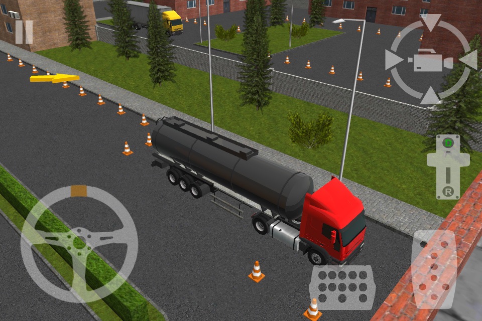 Semi Driver Trailer Parking 3D screenshot 2