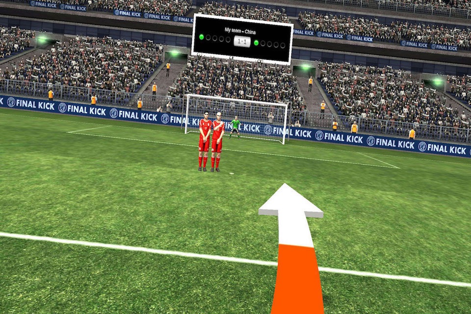 Final Kick VR - Virtual Reality free soccer game for Google Cardboard screenshot 2