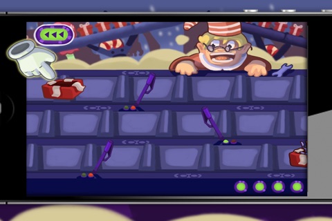 Fábrica de juguetes de papa noel - juego de navidad - Premium screenshot 3