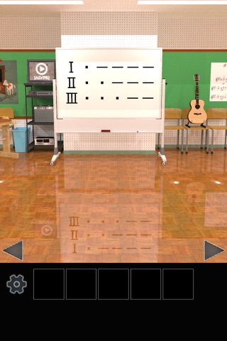 Escape from the music room in the school. screenshot 3
