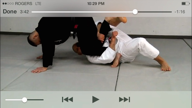 7 Days to Better Guard Sweeps by Stephan Kesting and Grapplearts.com. A Complete Guard Sweeping Strategy focusing on the Butterfly Guard, X Guard and Instep Guard for BJJ/Brazilian Jiu-Jitsu and No Gi Submission Grappling screenshot-4