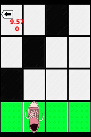 Don't Step The White Tile - Run And Avoid The Sinkers screenshot 3