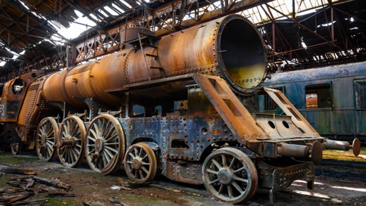 Abandoned Train Garage Escape