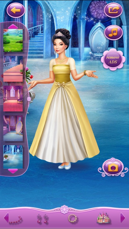 Dress Up Princess Snow White