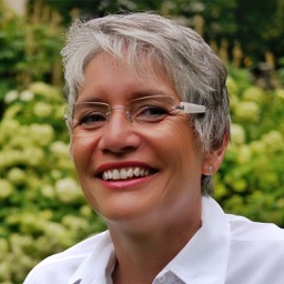 Dr. med. Petra Lange-Braun