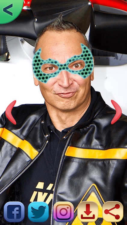 Superhero Movie FX Maker: Add Special Effects Stickers to Photo.s and Become a Super Power.s Man