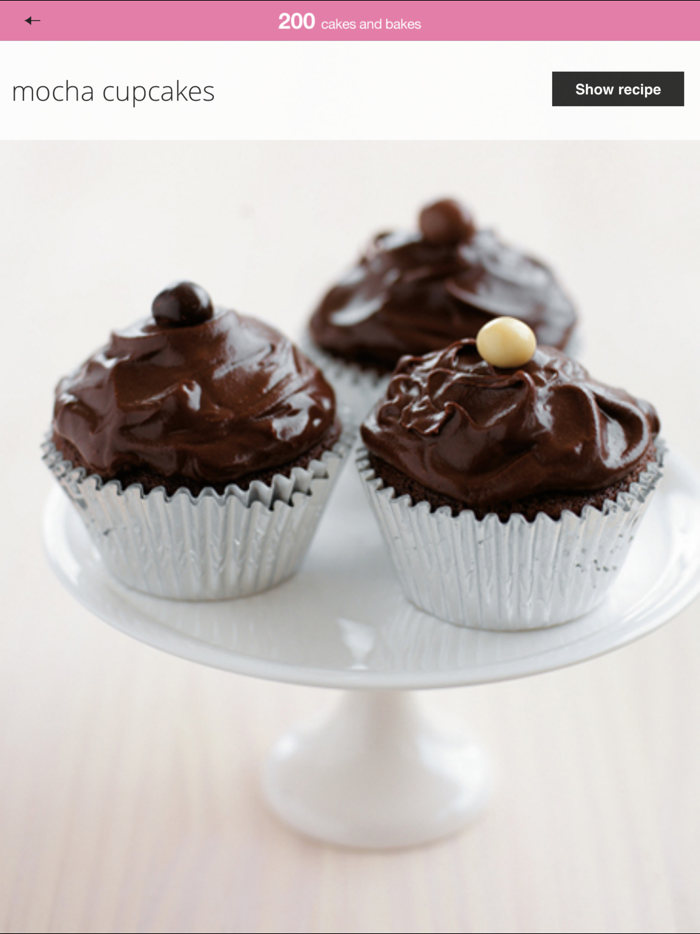 200 Cakes  Bakes from Hamlyn