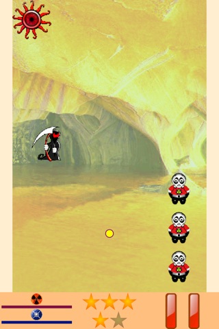 FishOnIce infinite lives - Tilt to live and roll the ball out of the labyrinth, a compelling gyro dodge game screenshot 3