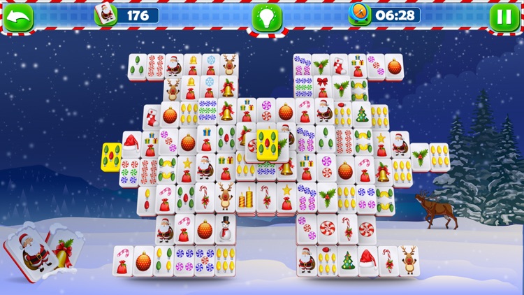 Santa Mahjong Solitaire Pro