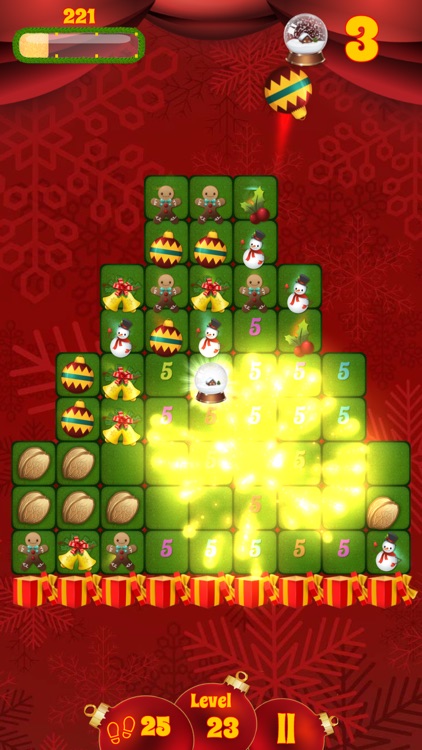 Christmas Match-Three Puzzle